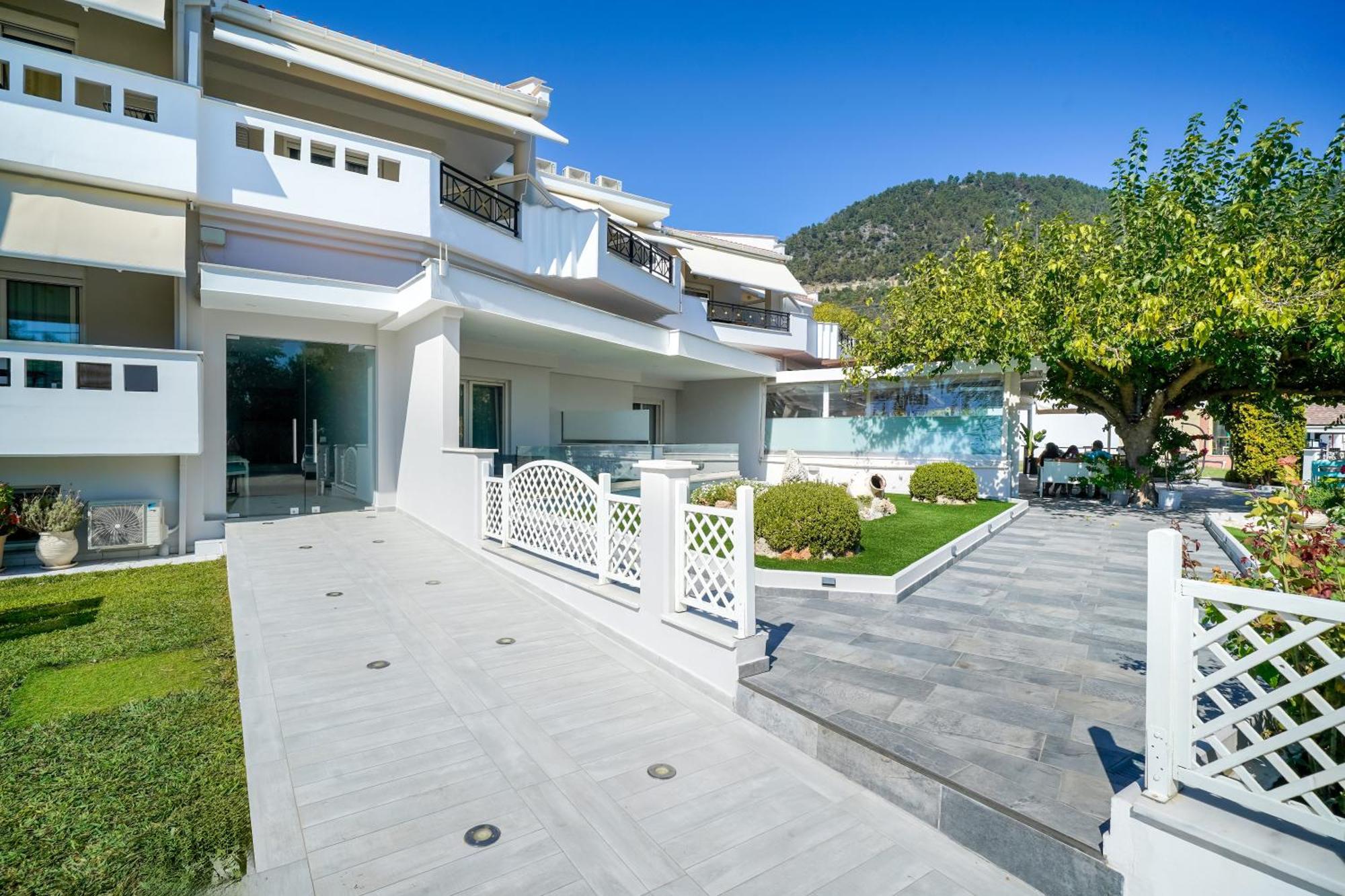 Nikolas Studios Chrysi Ammoudia Exterior photo